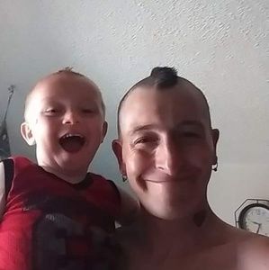 Meet your Posher, Justin